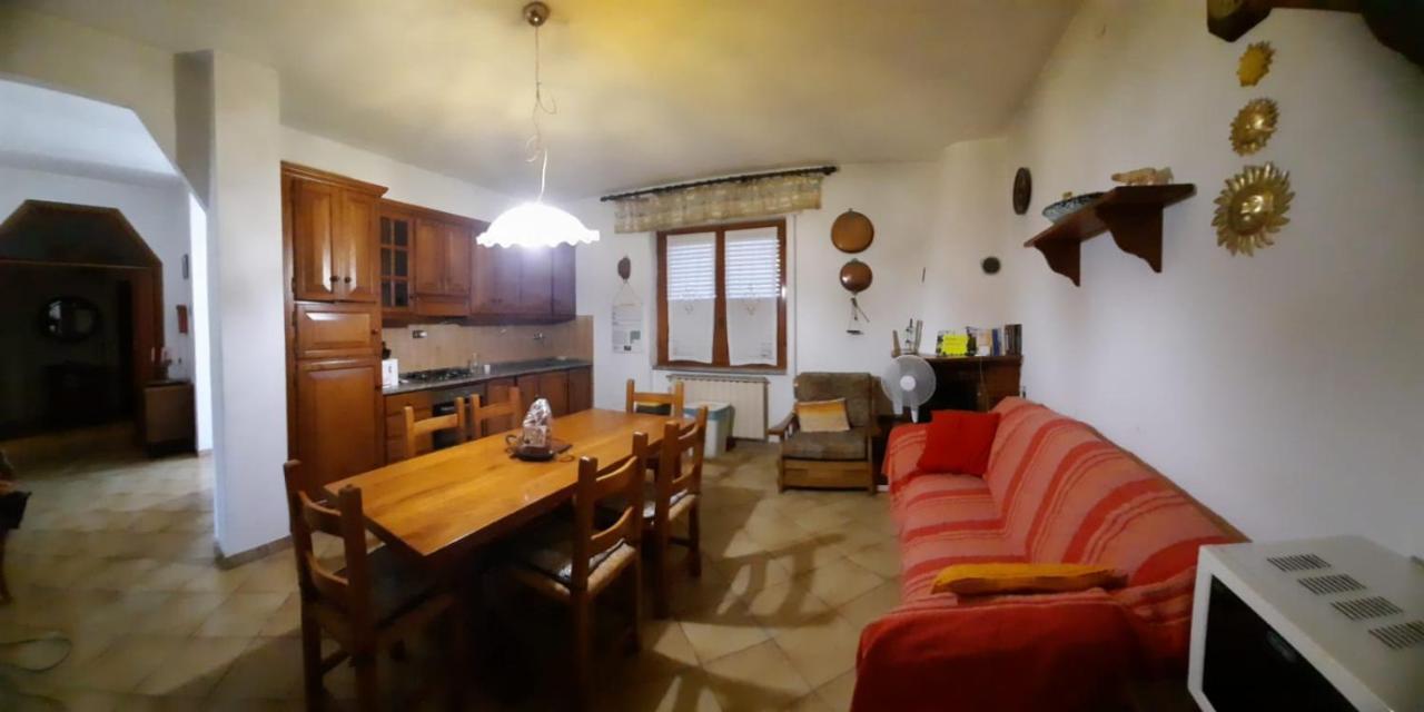 Вилла Casa Ferdani Lunigiana Terrarossa  Экстерьер фото