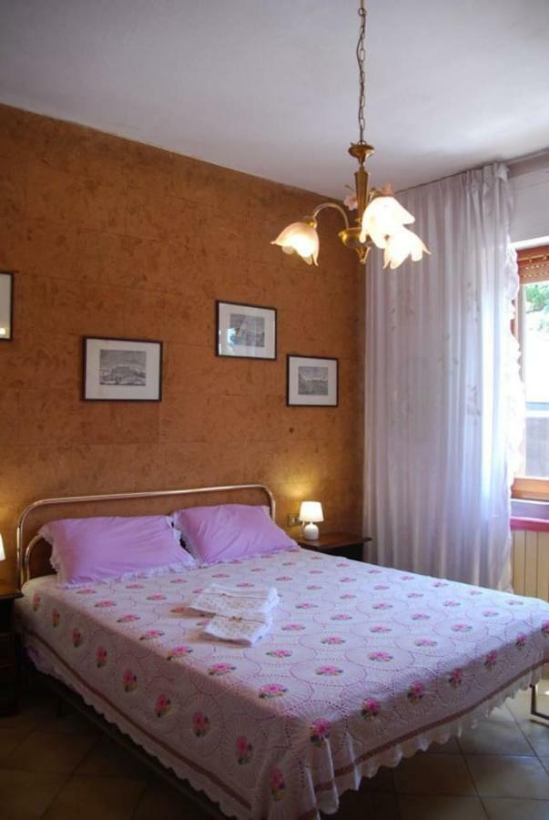 Вилла Casa Ferdani Lunigiana Terrarossa  Экстерьер фото