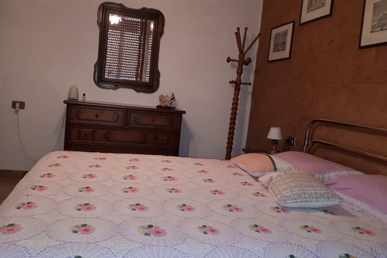 Вилла Casa Ferdani Lunigiana Terrarossa  Экстерьер фото