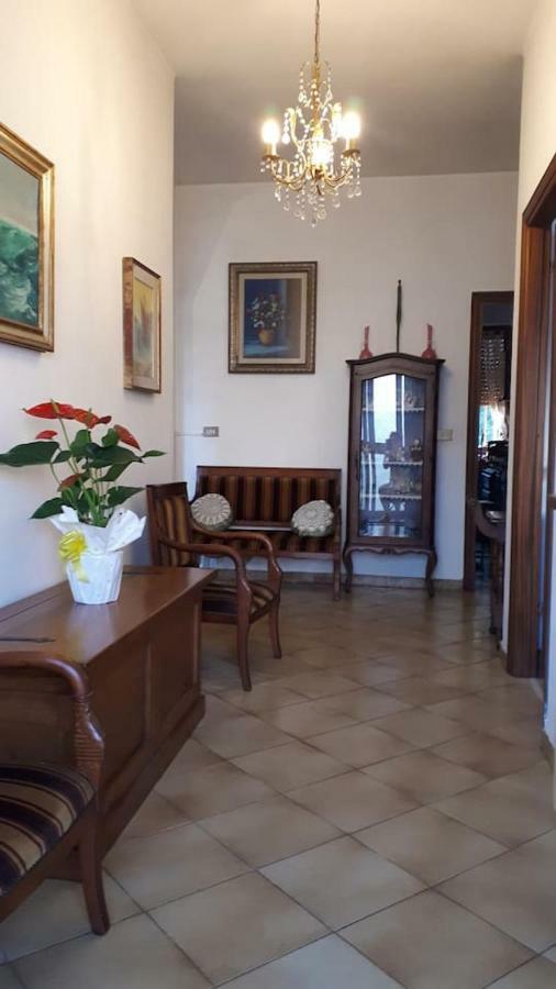Вилла Casa Ferdani Lunigiana Terrarossa  Экстерьер фото